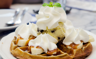 Topping Definition Flavored Whipped Cream Made Easy: Tips for Unique Toppings